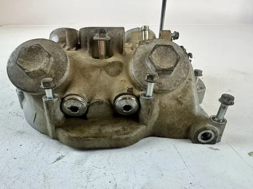 1988 Honda XR600R Cylinder Head Cover w/ valve rocker and Bolts  w/ gasket OEM