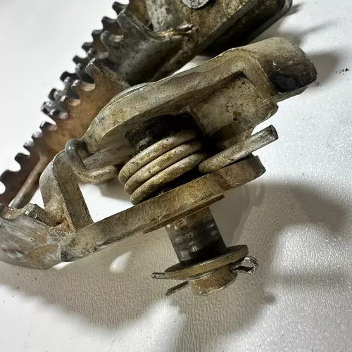 Honda CRF 250L 2017  Foot Pegs Peg Left & Right W/ Hardware OEM STOCK CRF250L