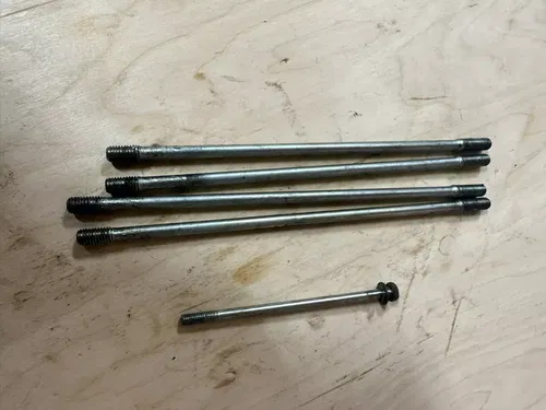 Honda XL 185s Topend Cylinder Head Bolts XL185 XL185S 1981