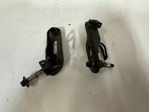 1986 Honda XL600R Headlight Cluster Mounts Mounting Arm Arms Stay & Bolts