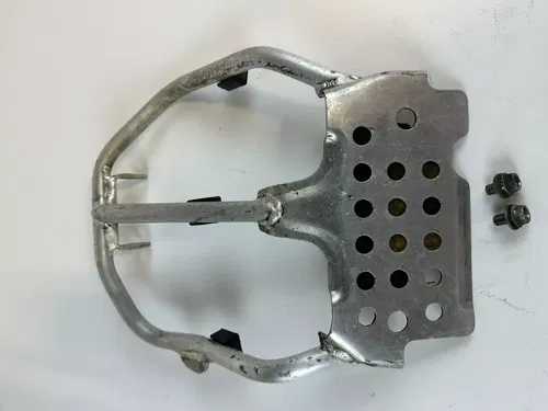 1987 Honda XR250R  Skid Guard Bash Protector Plate Cover OEM Stock Low HR Nice!