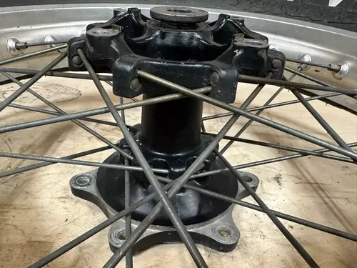 HONDA XR600R Rear Wheel Rim Tire Hub 1992 XR 600 R 18x2.15