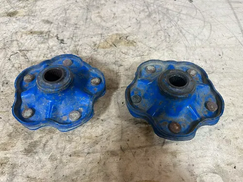1987 Quadzilla Suzuki LT500R Rear Hub Set 87-90
