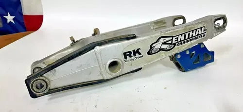 2002 Yamaha YZ250 Swingarm Swing Arm Rear End OEM Genuine Stock 2 Stroke