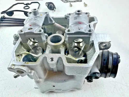 2018 Suzuki DRZ400SM Cylinder Head Top End w/Caps Cams Tensioner Studs Low Mile