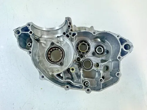 2015 KTM 250 SXF Stock Right Side Inner Crank Case half Bottom End OEM