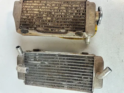 2007 Honda CRF450R OEM Radiator Set CRF 450 R Tested
