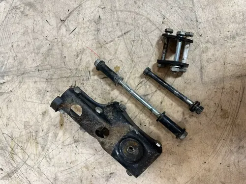 Honda XL185S 1981 Engine Mount Brackets Frame Hardware Bolts Kit