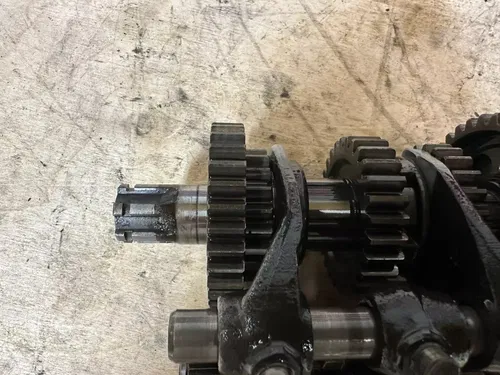 Honda XL185S 1981 Transmission & Cams & Washers 100% Complete !