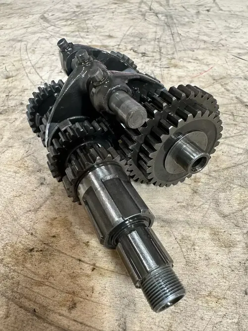 Honda XL185S 1981 Transmission & Cams & Washers 100% Complete !
