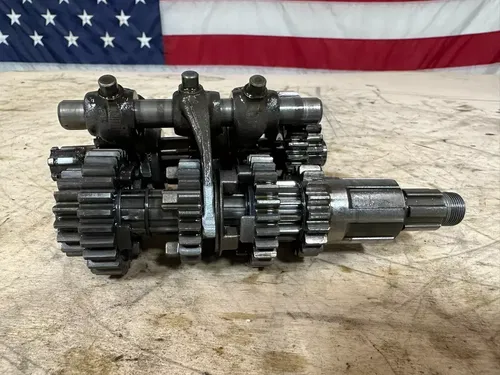 Honda XL185S 1981 Transmission & Cams & Washers 100% Complete !