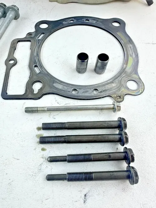2017 HONDA CRF450R Top End Cylinder Head Kit Stock OEM