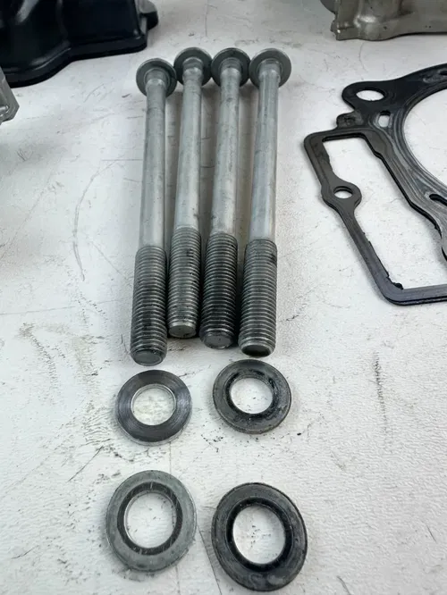 2017 HONDA CRF450R Top End Cylinder Head Kit Stock OEM