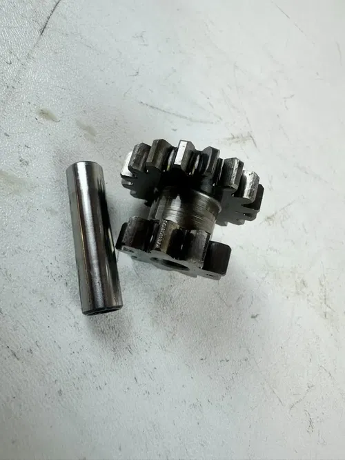 2021 Honda CRF450R Starter Reduction Gear and Shaft OEM Stock 21-24