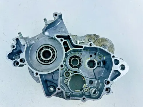 2023 Yamaha YZ85 Right Inner Crank Case Half Bottom End Engine OEM Stock Nice