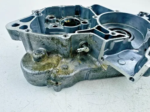 2023 Yamaha YZ85 Right Inner Crank Case Half Bottom End Engine OEM Stock Nice