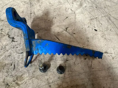 1987 Quadzilla Suzuki LT500R Right Hand Side Foot Peg W/Bolts 87-90