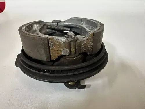 1987 HONDA XR600R Rear Brake Hub Plate Shoe OEM Stock XR 600R 600 R