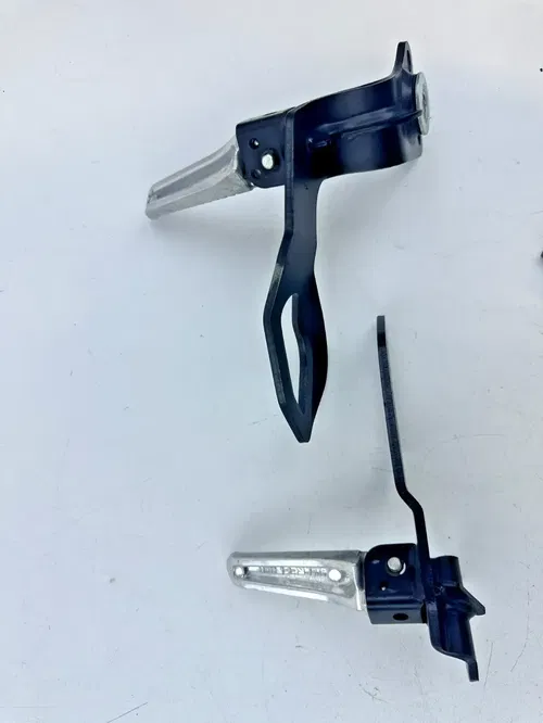 2022 Suzuki DRZ400SM Stock Rear Passenger Footpegs Foot Pegs w/bolts OEM Lo MI