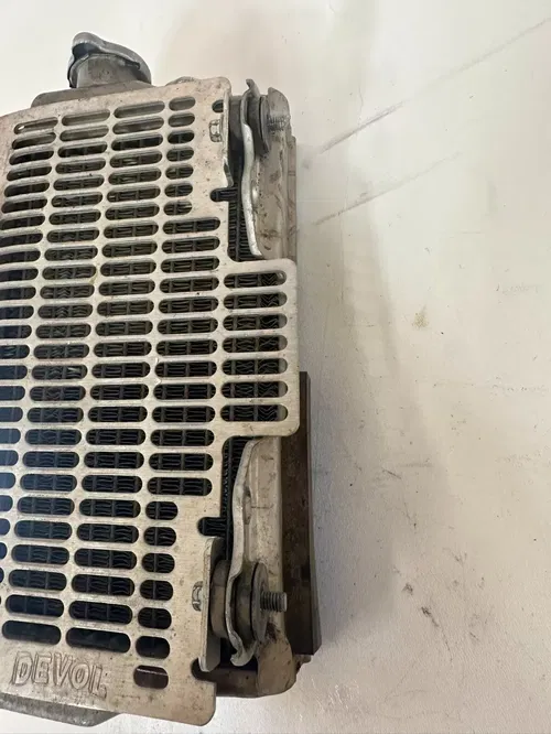 2004 Honda CRF450R Right Side Radiator & Devol Guard Fill Cap Side