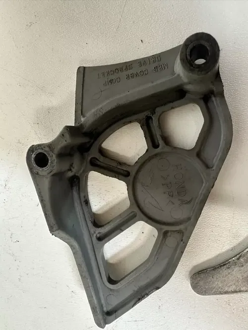 2004 Honda CRF450R Front Sprocket Guard Guide & Hardware OEM Stock