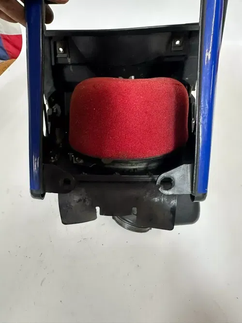 2002 Yamaha YZ250 Airbox Air Cleaner Filter Box Intake Rubber Boot Clamp OEM