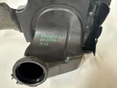 2002 Yamaha YZ250 Airbox Air Cleaner Filter Box Intake Rubber Boot Clamp OEM