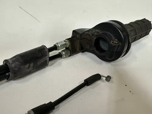 2009 Honda XR 650L OEM Keihn Carb Carburetor W/Throttle Cable