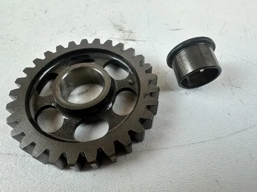 2007 Honda CRF450R Kick  Starter Idler Gear w/ Collar OEM Stock CRF 450 R