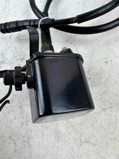 2001 Honda XR400R OEM Stock Odometer w/ Bracket and Cable NICE 96-04 Mile Track