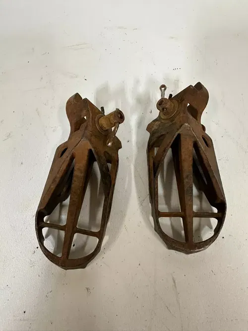 2008 Kawasaki KX450F KX450 KX 450 F Foot Pegs rests rest Footpeg FootPegs OEM