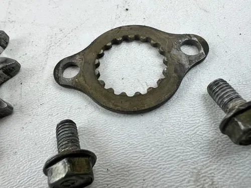 2001 Honda XR400R 279-520-14 Renthal Sprocket w/Red Aftermarket Guard Case Saver