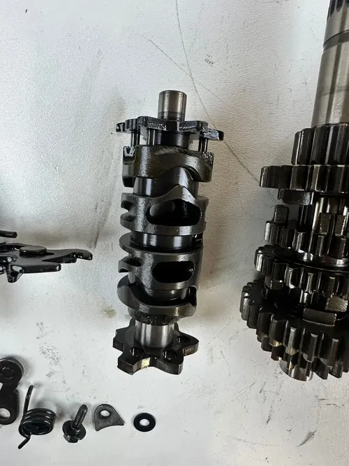 Honda 1984 XR200R Complete Transmission Gears Shift Shaft Forks & Drum Assembly