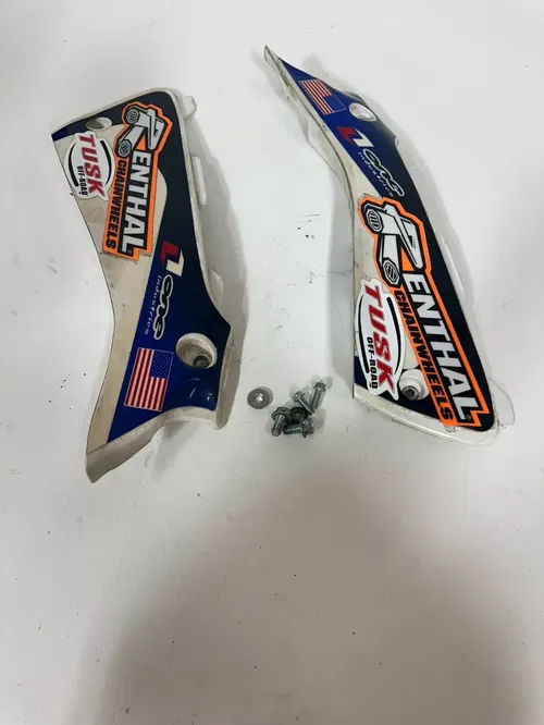 2002 Yamaha YZ250 Custom Rear UFO slim Side Panels Plastics