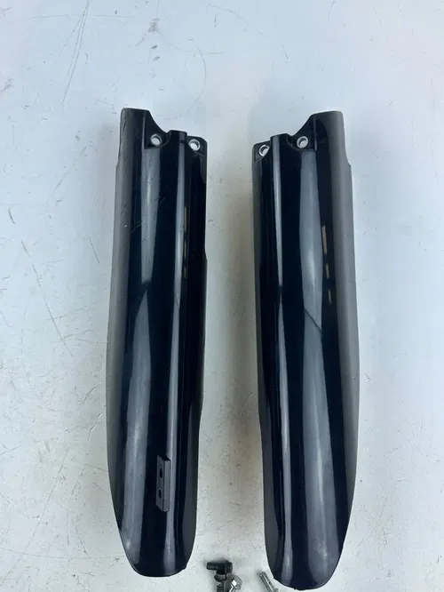 2008 Suzuki RMZ 450 Fork Guard Protectors Plastics Made In Italy Quality Ones!