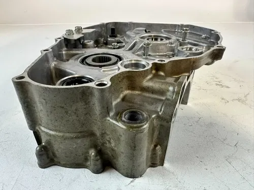 2021 Honda CRF450R Right Side Inner Crank Case OEM 21-24