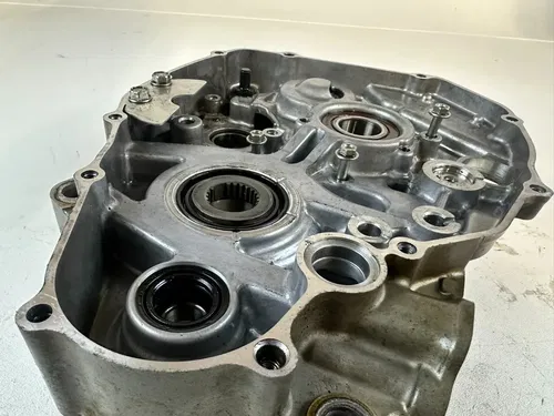2021 Honda CRF450R Right Side Inner Crank Case OEM 21-24