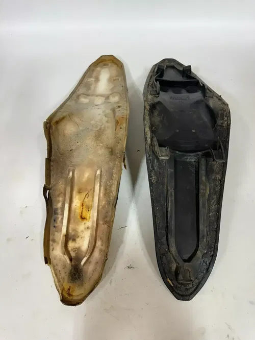 2015 Husqvarna TE300 Seat & Pad TE 300 OEM Stock Original