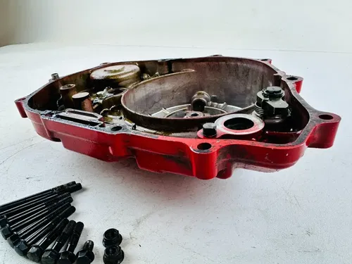 1987 Honda XL250R 84-87 Clutch Cover w/Bolt Set OEM Stock