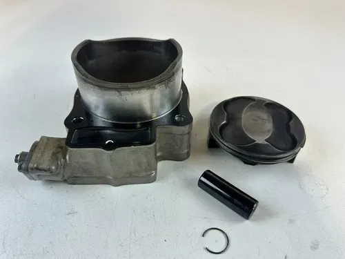 2021 Honda CRF450R OEM Stock Cylinder Jug & Piston Nice Bore 21-24