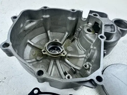 2022 Suzuki DRZ400SM Stock Stator Cover Oil Filter Housing w/gasket Low Mile