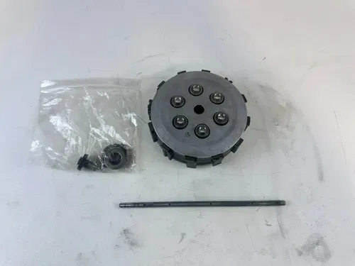2021 Honda CRF450R Clutch Assembly w/ Springs Pressure Plate Inner Basket 21-24