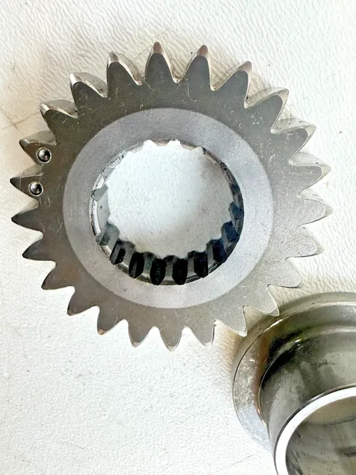2015 KTM 250 SXF Stock Crank & Rod w/Gear Nut  OEM Nice! Tight