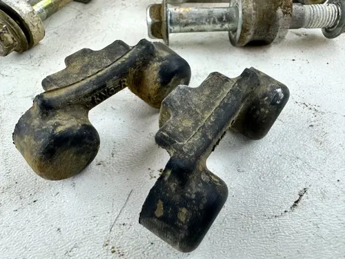 2001 Honda XR400R Motor Mount Hanger Set Kit OEM Stock Assembly 96-04