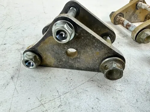 2001 Honda XR400R Motor Mount Hanger Set Kit OEM Stock Assembly 96-04
