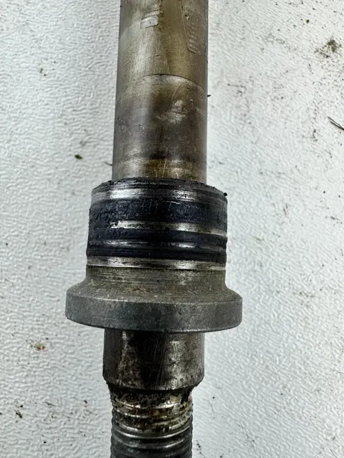 1988 Honda XR600R OEM Front Wheel Axle W/ Spacer Bushing Stock Nice