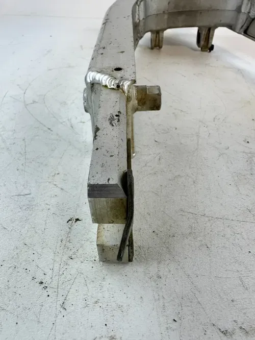 1988 Honda XR600R Stock Swing Arm nice shape swing arm