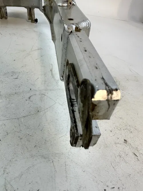 1988 Honda XR600R Stock Swing Arm nice shape swing arm