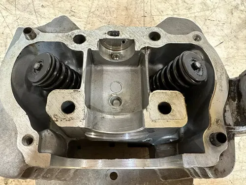 Honda XL185S 1981 Cylinder Head Valves Top End