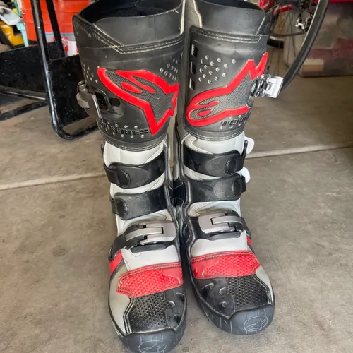 Alpinestars Boots - Size 8